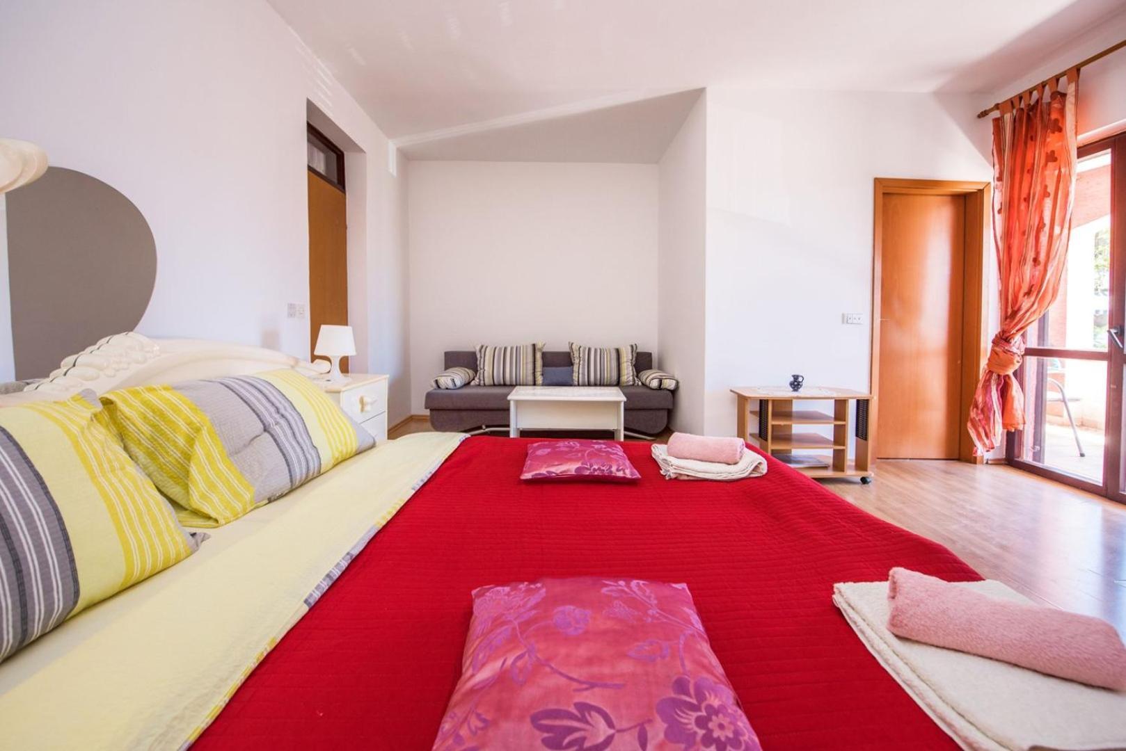Two Bed Rooms Fortuna Near The Beach Poreč Exteriér fotografie