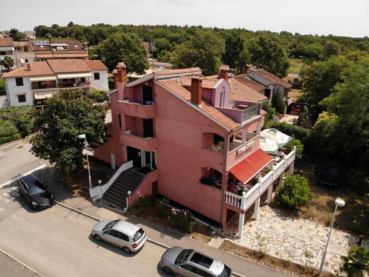 Two Bed Rooms Fortuna Near The Beach Poreč Exteriér fotografie